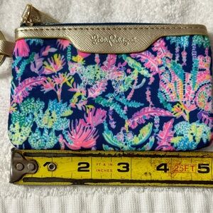 Lilly Pulitzer card case w key chain. New w/o tags. Bright colors gold accents.